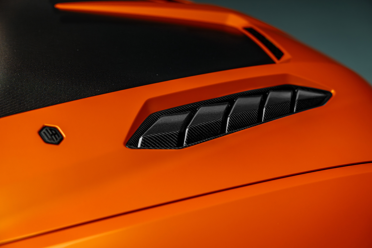 Urban-Widetrack-Lamborghini-Urus-SE-Dragonscale-Bonnet-Vents